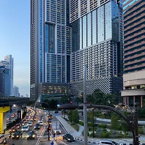 Eastern Suites At Platinum Klcc Апартаменты